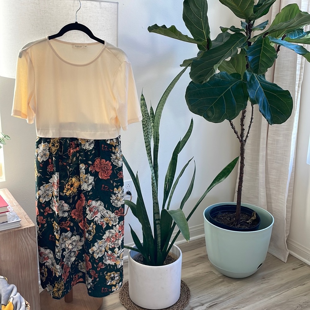 Floral skirt dress